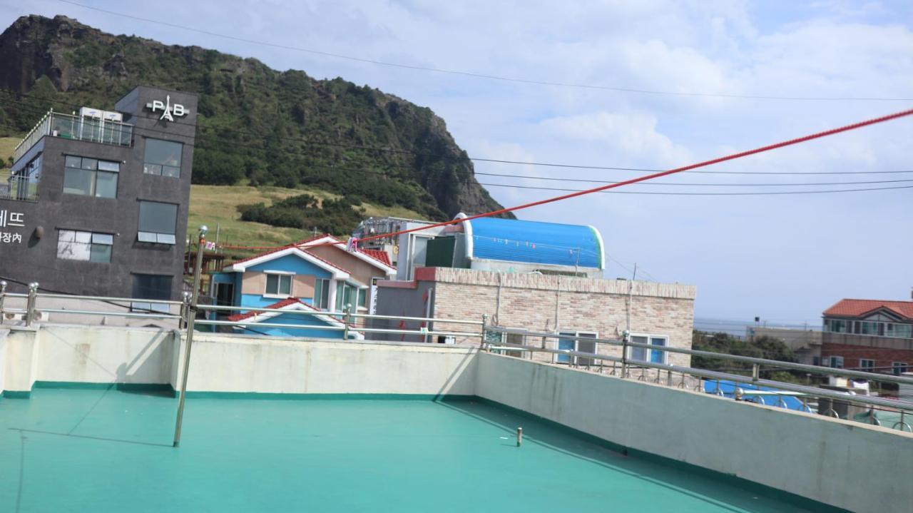 Seongsan Ilchulbong Pension Jeju Eksteriør bilde
