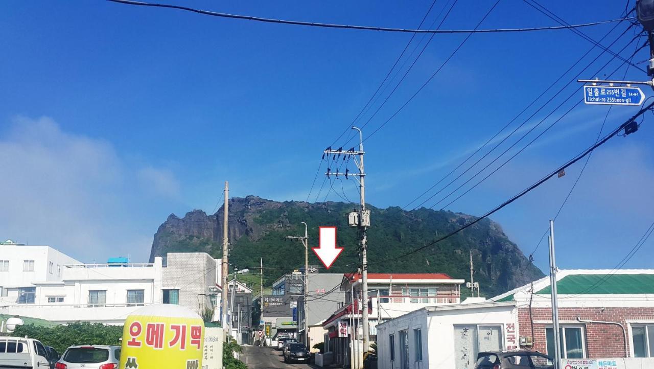 Seongsan Ilchulbong Pension Jeju Eksteriør bilde